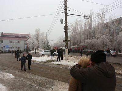 После терактов: волгоградцы сдают кровь, врачи спасают пострадавших - В Мире