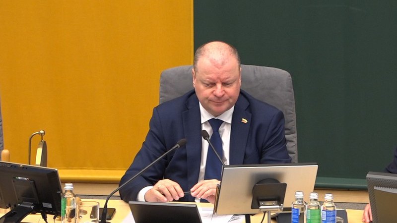 Находящемуся под следствием Саулюсу Сквернялису временно разрешили выехать за границу - Литва и страны Балтии
