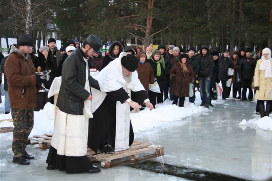 Православные отмечают праздник Крещения Господня - В Висагинасе