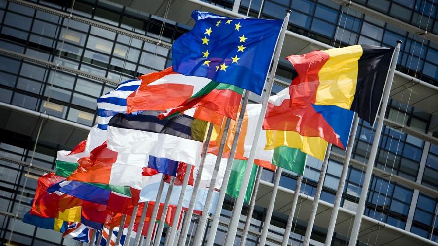 Европарламент распорядился выделить 34 млн. евро Греции, Болгарии, Литве и Польше - Экономика и бизнес