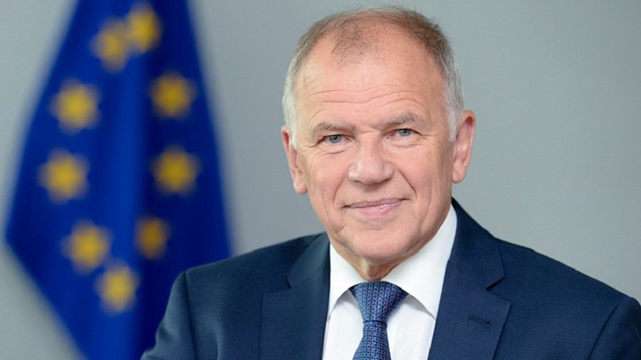 Социал-демократы Литвы выдвинули кандидатом в президенты еврокомиссара В. Андрюкайтиса - Выборы 2019