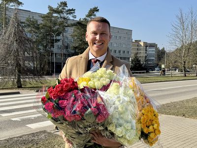 Su Tarptautine moters diena! - Sveikinimai