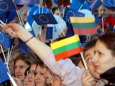 Исторический перелом: впервые с 2001 года увеличилась численность населения Литвы - Литва и страны Балтии