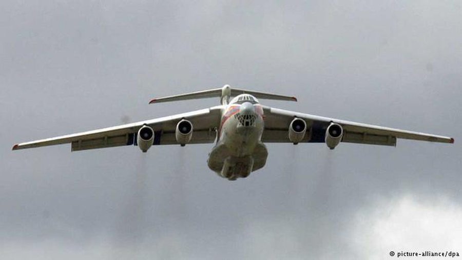 Украина: На борту сбитого в Луганске Ил-76 находились 49 человек - В Мире