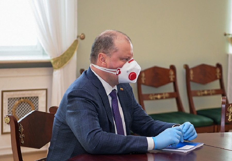 С. Сквернялис: условия карантина смягчаются, но опасность для людей в группе риска сохраняется - Литва и страны Балтии
