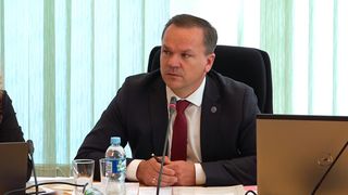 В скандале с «канцелярскими» еще одно мировое соглашение: Эрландас Галагузас вернет 8 тысяч евро