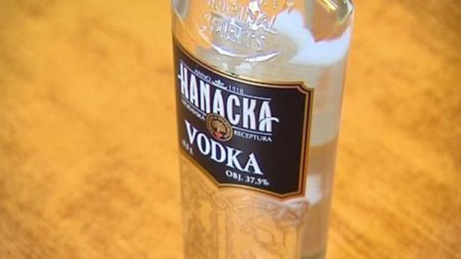 В Чехии арестовали производителей отравленного алкоголя - В Мире