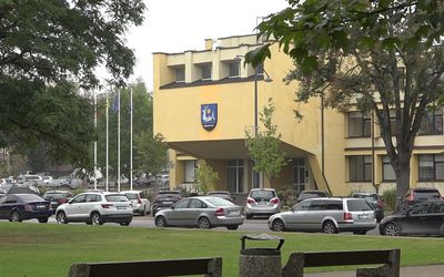 В истории с "чеками" в поле зрения прокуратуры - члены Зарасайского самоуправления - Литва и страны Балтии
