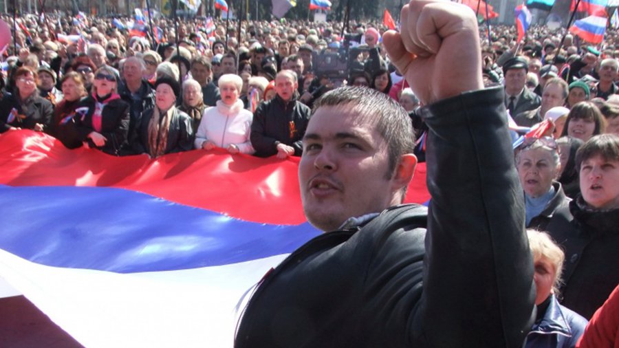 Донецкая народная республика просит Путина ввести миротворческий контингент - В Мире
