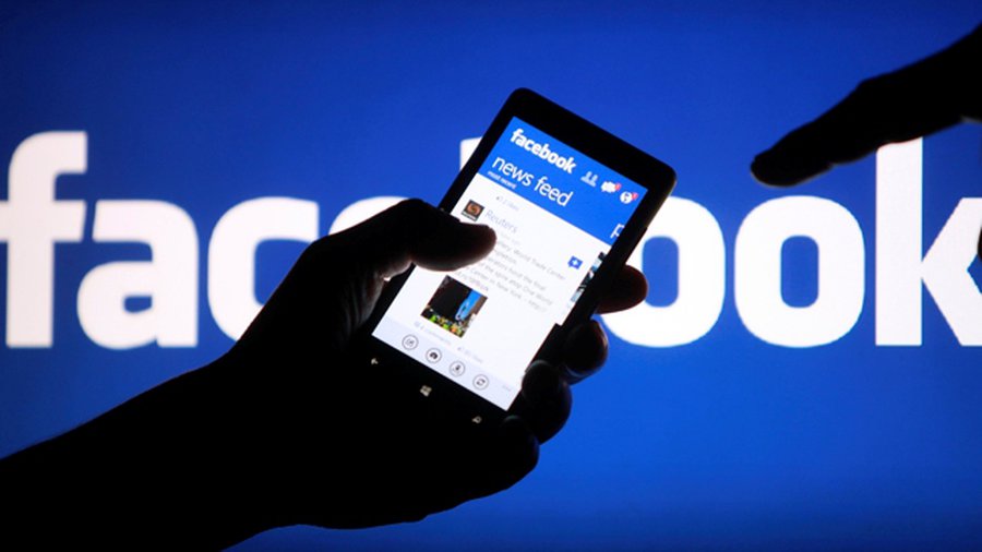 Личные данные владельцев "гуглофонов" утекали через приложение Facebook - IT новости