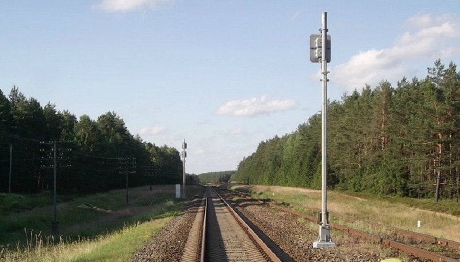 Поезд, отправляющийся из Вильнюса в 19.50, теперь следует до Висагинаса - В Висагинасе
