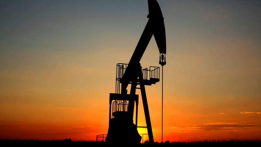 Нефть дорожает из-за политического противостояния в Крыму - В Мире
