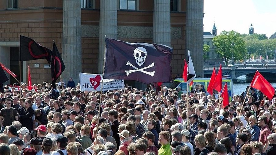 «Пиратская партия» войдет в Европарламент - В Мире