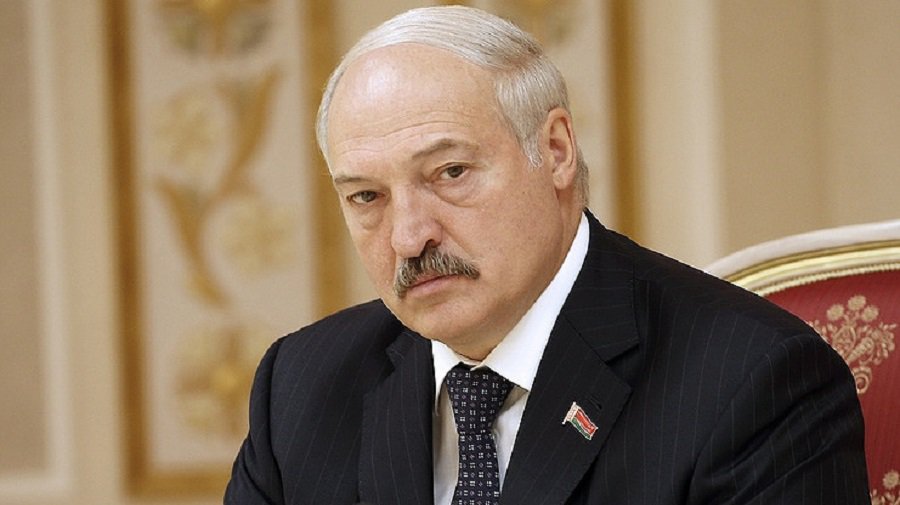 Лукашенко допустил вхождение Белоруссии в состав другой страны при провале в экономике - В Мире