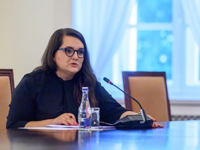 В связи с ростом цен Президентура предлагает обсудить "семейные карточки" на продовольствие - Литва и страны Балтии