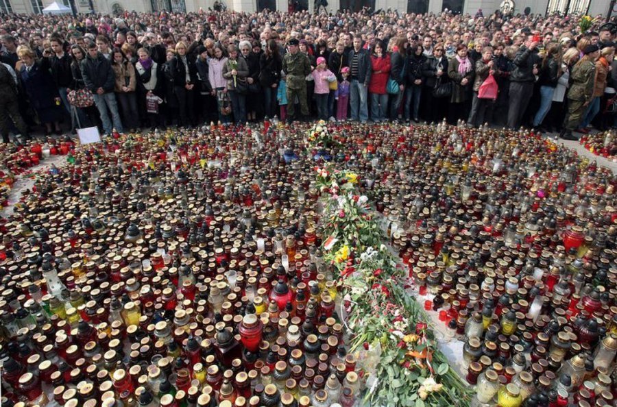 Трагедии под смоленском исполнилось два года                                 - В Мире