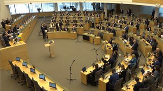 После смерти Евгения Шуклина осенью в нашем округе пройдут досрочные выборы в Сейм