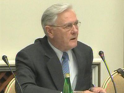 Адамкус подписал закон об основании Министерства энергетики - Литва и страны Балтии