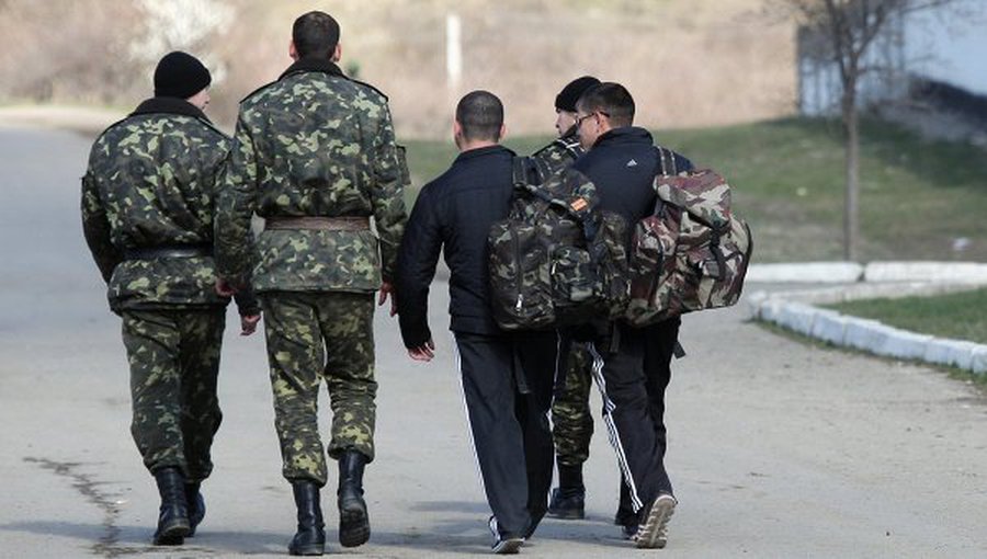 Более 200 офицеров ГКА Украины уволены за отказ от мобилизации - В Мире