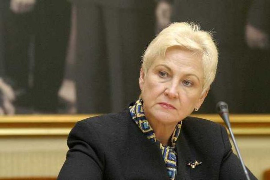 Ирена Дегутене : экономить надо не за счет самых бедных                                                                 - Литва и страны Балтии